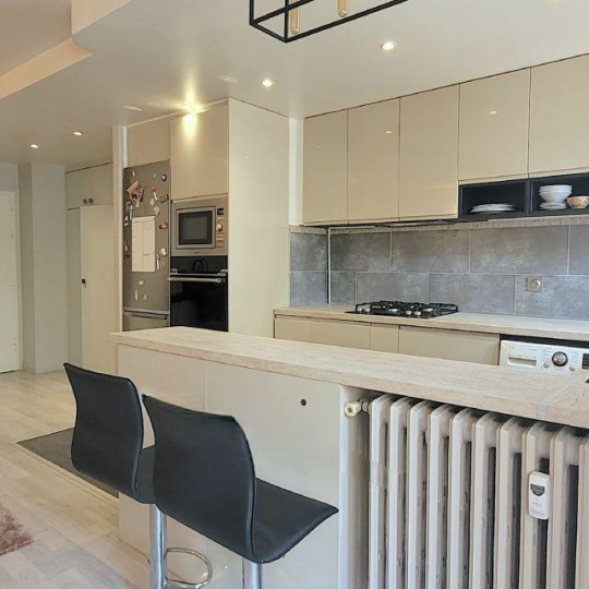  Annonces SURESNES : Appartement | PUTEAUX (92800) | 48 m2 | 382 000 &euro; 