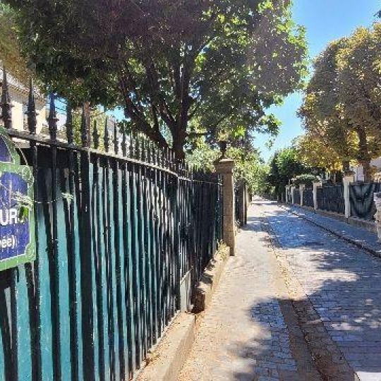  Annonces SURESNES : Appartement | PARIS (75017) | 17 m2 | 150 000 &euro; 