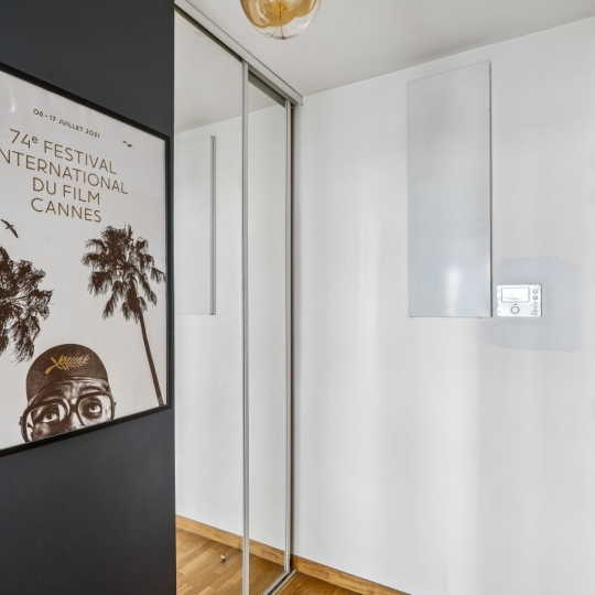 Annonces SURESNES : Appartement | SURESNES (92150) | 50 m2 | 375 000 &euro; 