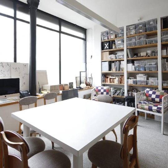  Annonces SURESNES : Local / Bureau | PARIS (75011) | 153 m2 | 1 989 620 &euro; 