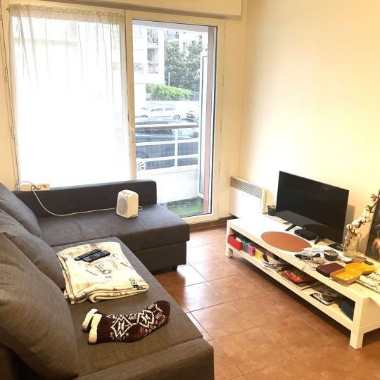  Annonces SURESNES : Appartement | ISSY-LES-MOULINEAUX (92130) | 31 m2 | 1 077 &euro; 