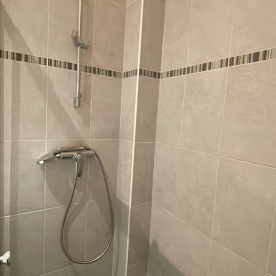  Annonces SURESNES : Appartement | LE KREMLIN-BICETRE (94270) | 65 m2 | 1 510 &euro; 