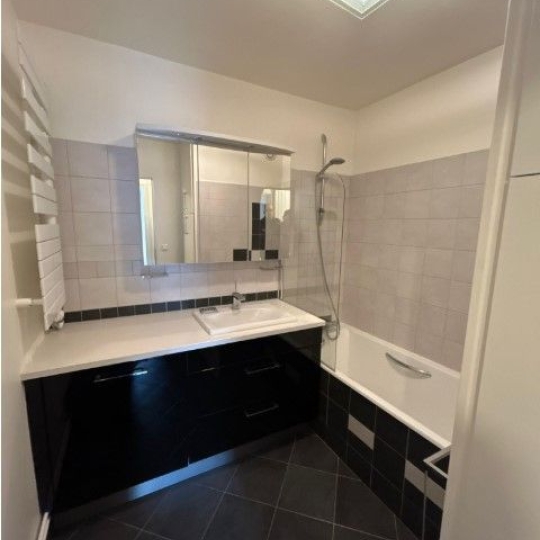  Annonces SURESNES : Appartement | PARIS (75014) | 42 m2 | 1 588 &euro; 
