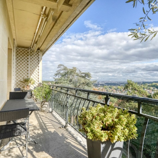  Annonces SURESNES : Appartement | VILLE-D'AVRAY (92410) | 188 m2 | 5 060 &euro; 