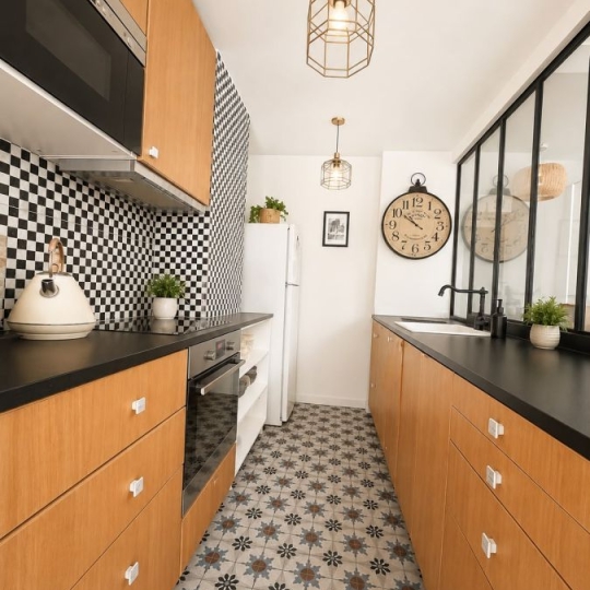  Annonces SURESNES : Appartement | PARIS (75015) | 66 m2 | 570 000 &euro; 