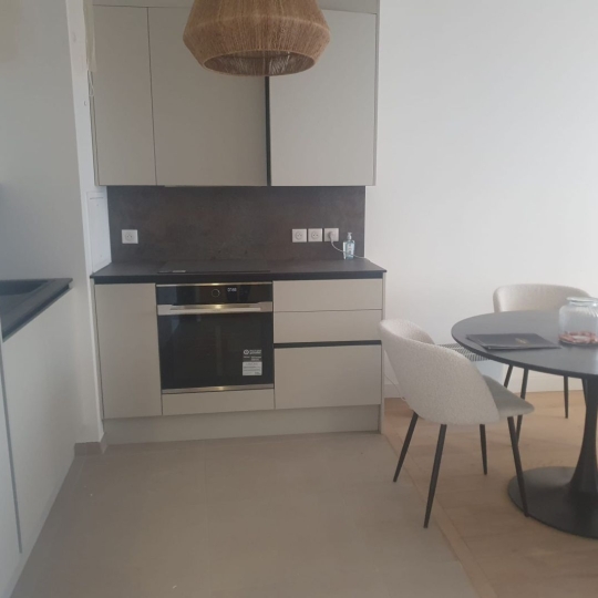  Annonces SURESNES : Appartement | SURESNES (92150) | 73 m2 | 552 000 &euro; 