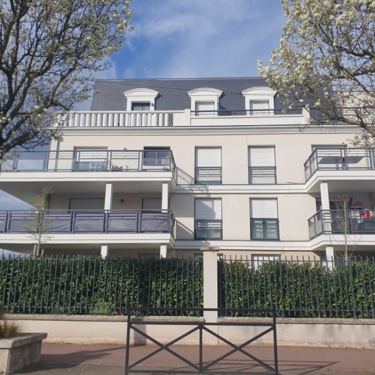  Annonces SURESNES : Appartement | SURESNES (92150) | 82 m2 | 690 000 &euro; 