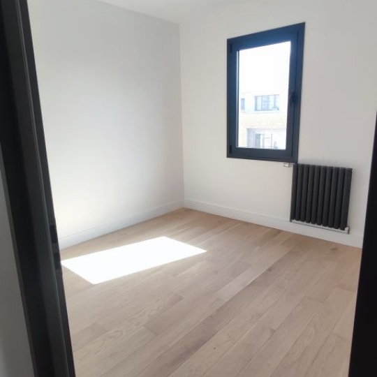  Annonces SURESNES : Appartement | PARIS (75019) | 52 m2 | 502 600 &euro; 