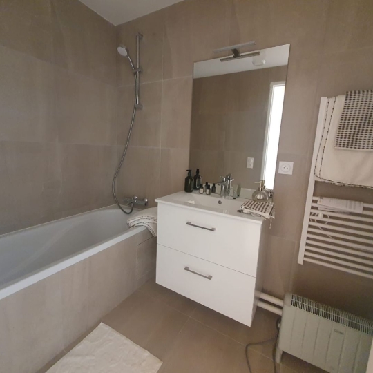  Annonces SURESNES : Appartement | IVRY-SUR-SEINE (94200) | 66 m2 | 394 000 &euro; 