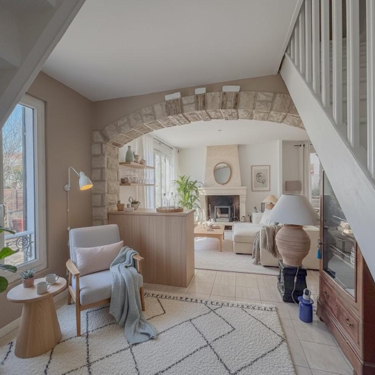  Annonces SURESNES : Maison / Villa | SAINT-CLOUD (92210) | 97 m2 | 875 000 &euro; 
