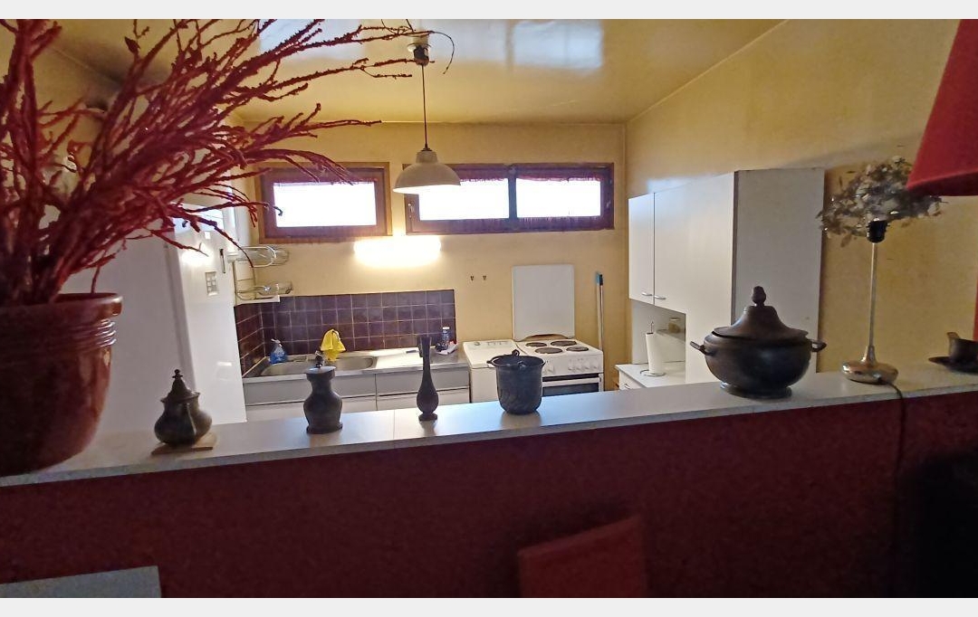 Annonces SURESNES : Appartement | PARIS (75018) | 46 m2 | 340 200 &euro; 