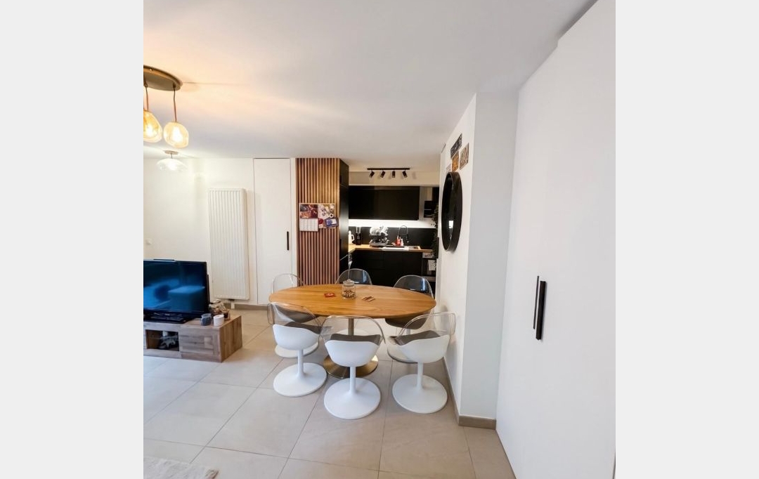 Annonces SURESNES : Appartement | CLICHY (92110) | 47 m2 | 395 000 &euro; 