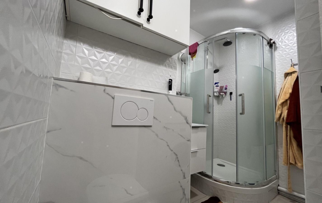 Annonces SURESNES : Appartement | COLOMBES (92700) | 10 m2 | 550 &euro; 