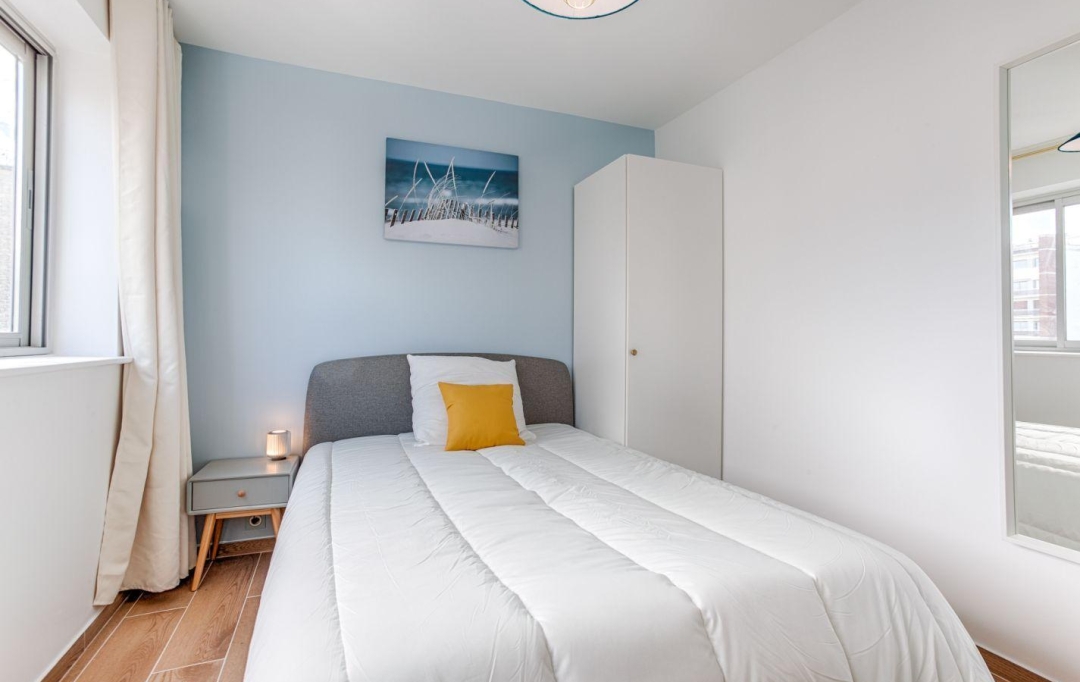 Annonces SURESNES : Appartement | VANVES (92170) | 10 m2 | 725 &euro; 