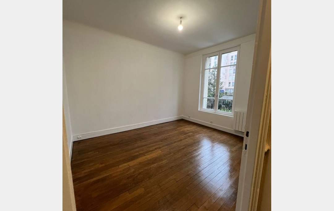 Annonces SURESNES : Appartement | LE KREMLIN-BICETRE (94270) | 20 m2 | 720 &euro; 
