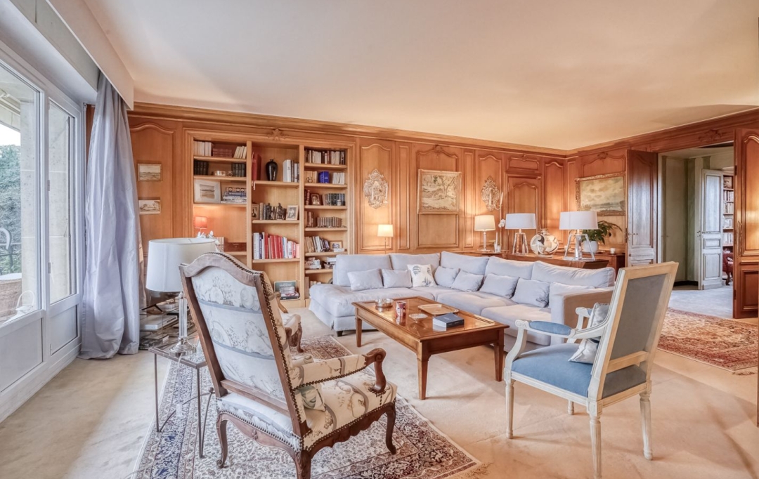 Annonces SURESNES : Appartement | VILLE-D'AVRAY (92410) | 188 m2 | 5 060 &euro; 