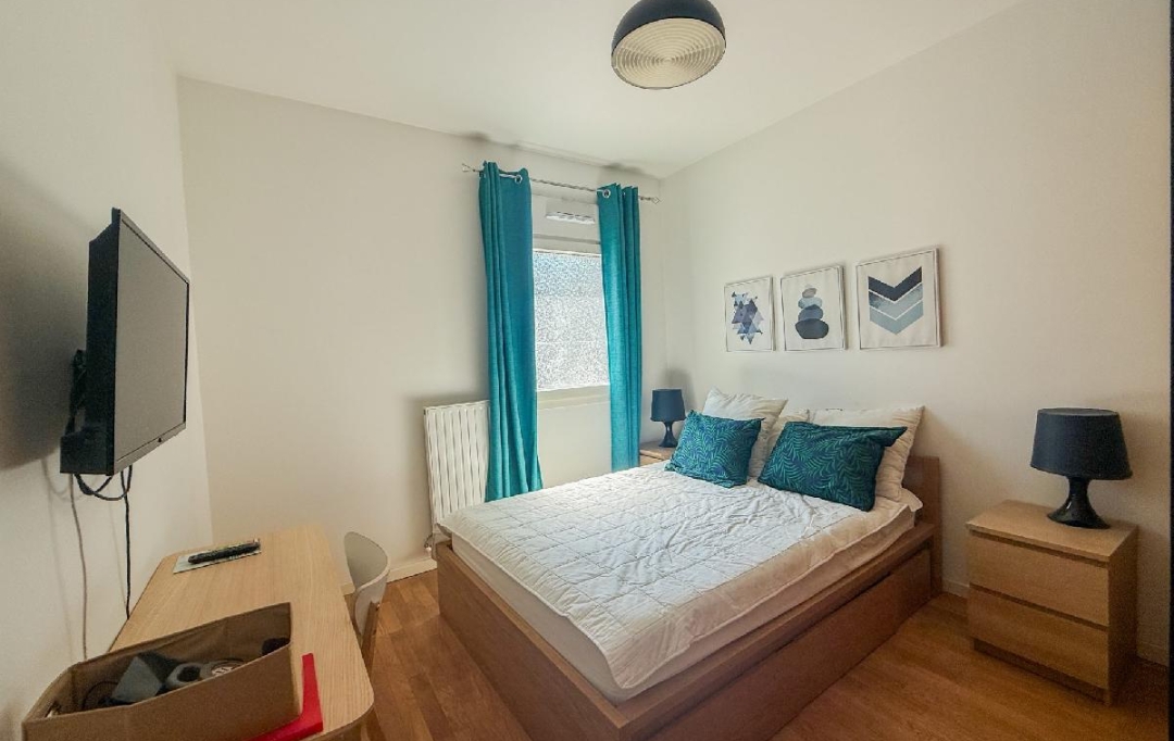 Annonces SURESNES : Appartement | RUEIL-MALMAISON (92500) | 38 m2 | 239 000 &euro; 