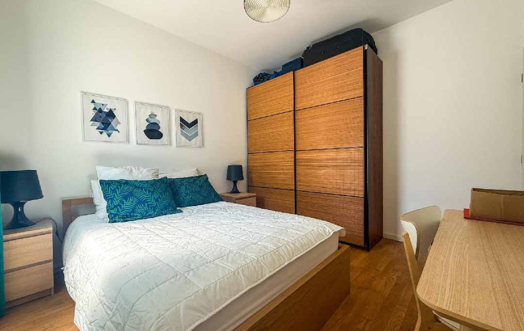 Annonces SURESNES : Appartement | RUEIL-MALMAISON (92500) | 38 m2 | 239 000 &euro; 